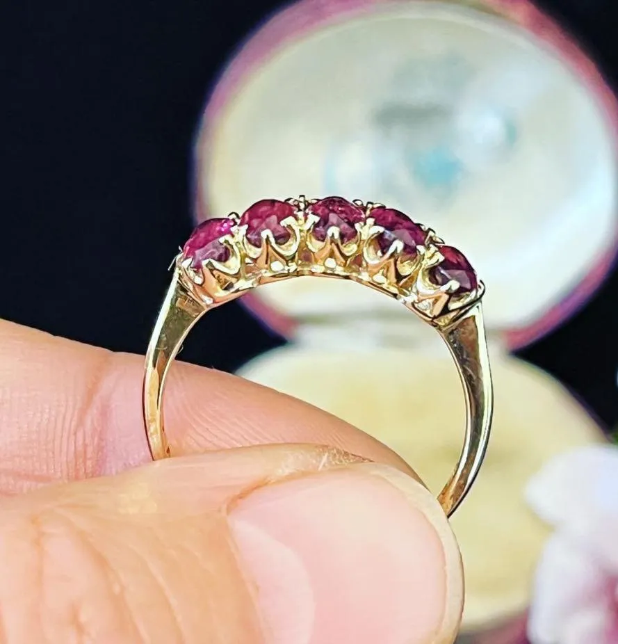 1970s Rhodolite Garnet Bridge Ring