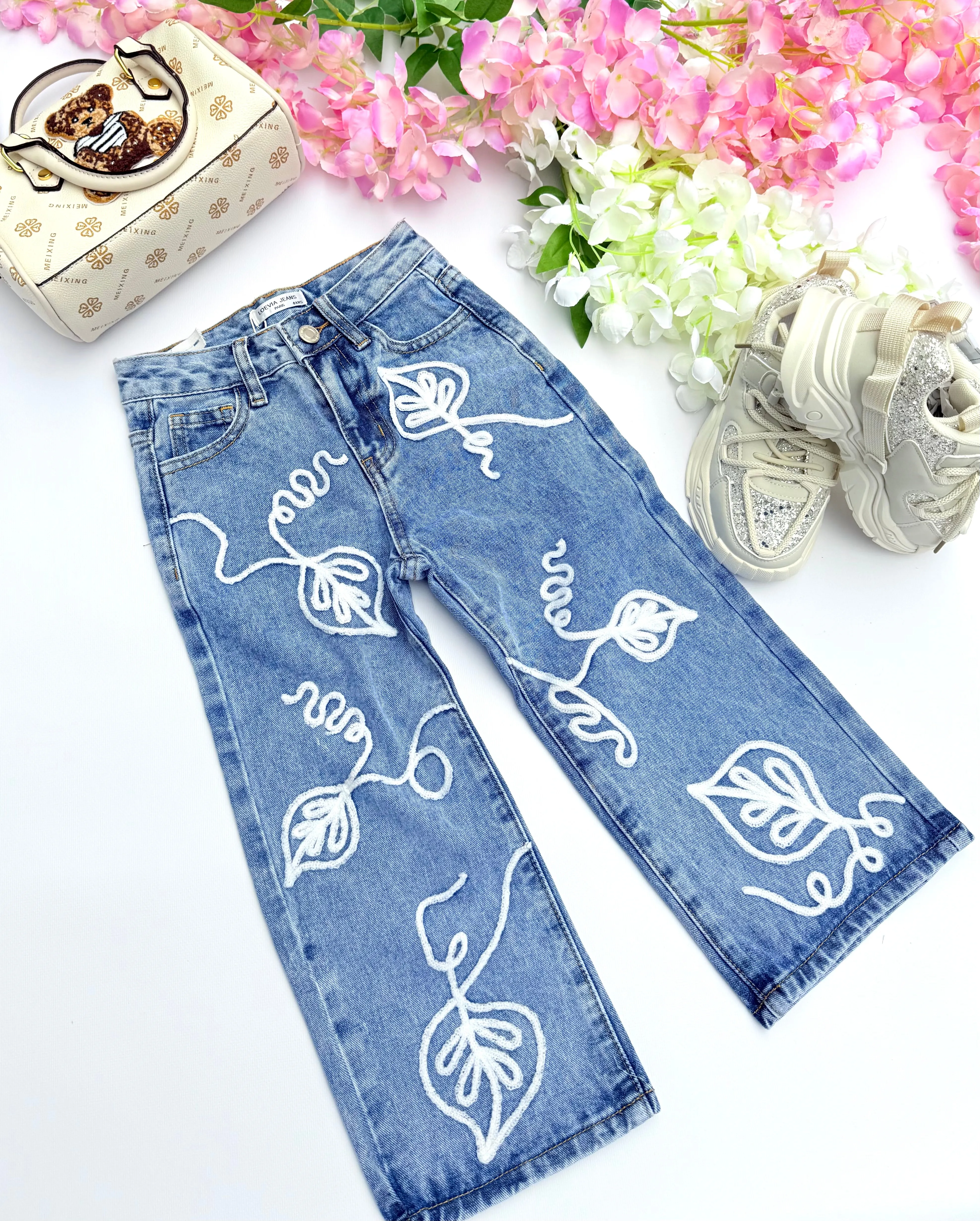 Boyfriend style jeans