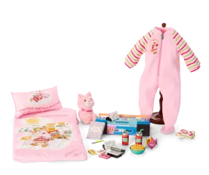 Courtney’s™ Strawberry Shortcake™ Sleepover Bundle (Historical Characters)