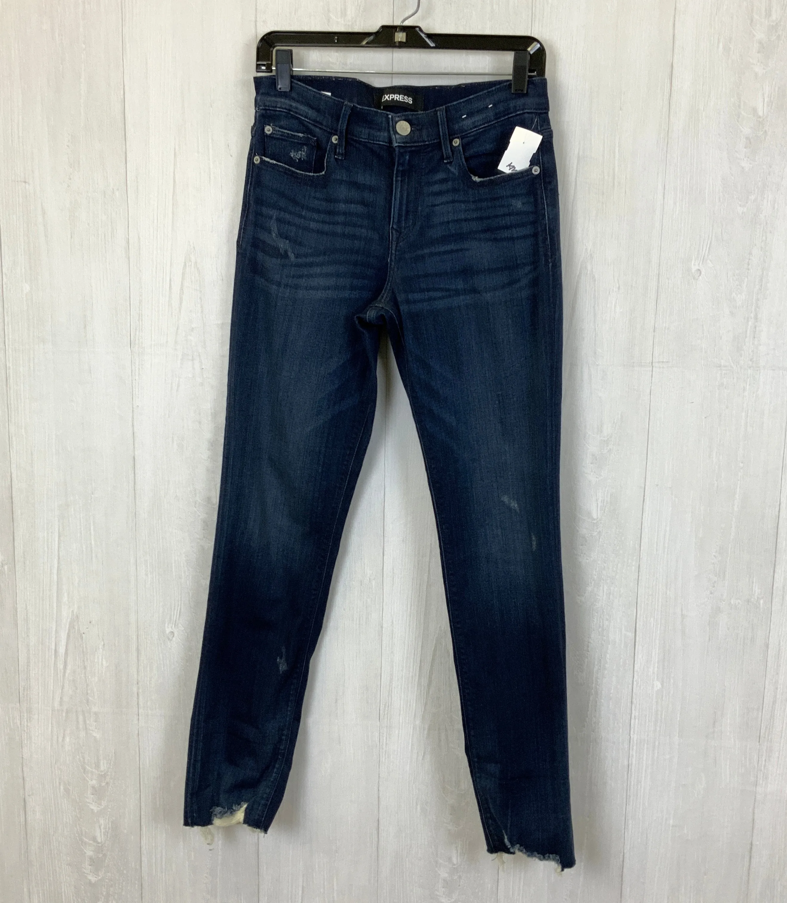 Jeans Cropped By Express In Blue Denim, Size: 6