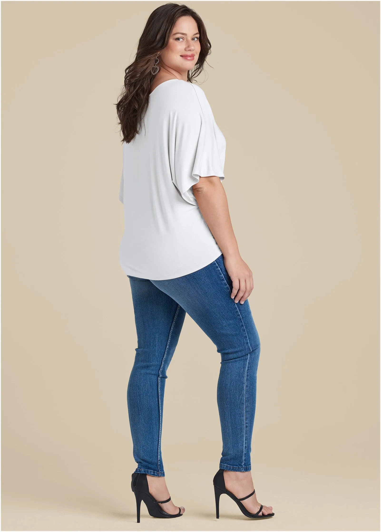 Knot Twist V-Neck Tee - White