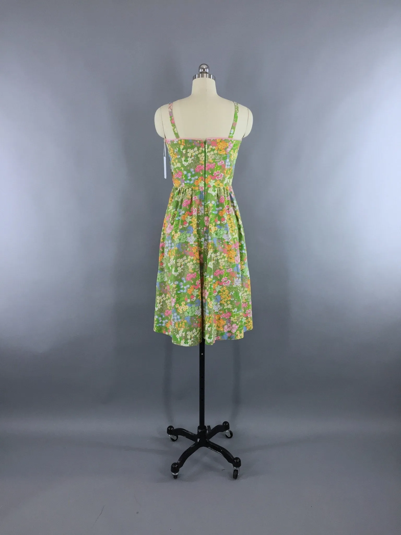 Vintage 1960s Sundress / Green Floral Print
